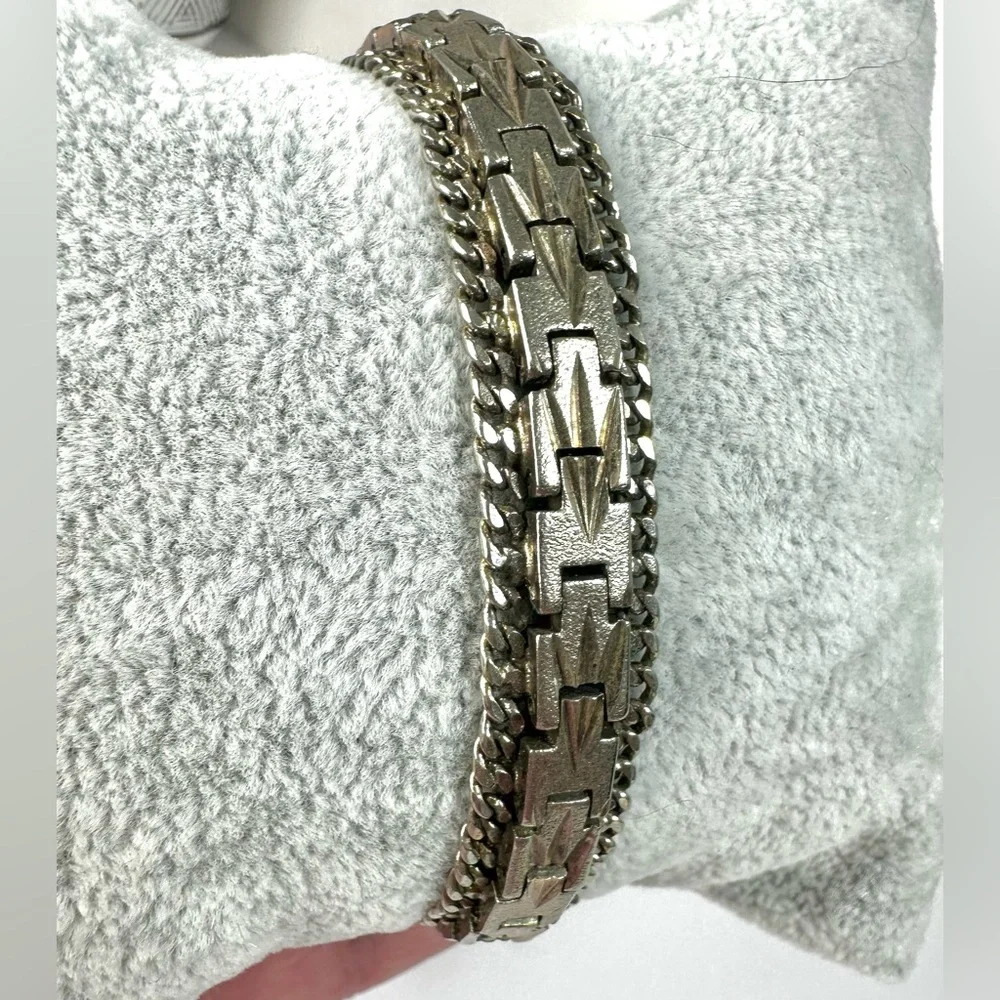 🤍Vintage Silver Tone Link Bracelet